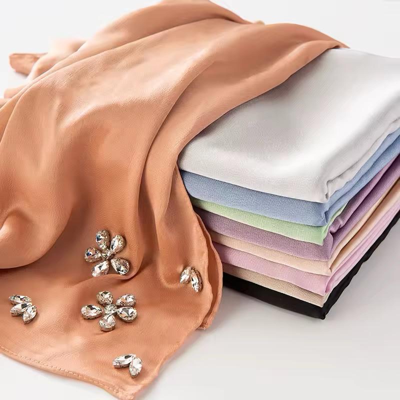 طرحة ملونة ناعمة